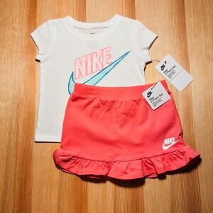 Nike Toddler Girls T-Shirt and Skirt Set